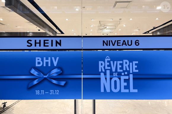 Illustration des rayons vides, au BHV Marais (Bazar de l'Hôtel de Ville) à Paris. Le 20 novembre 2025
Suite à l'arrivée du géant chinois Shein au 6ème étage du Bazar de l'Hôtel de Ville, de nombreuses marques ont décidé de quitter ce grand magasin parisien. A tous les étages du magasin, les allées se désertifient et les rayonnages sont tristement vides.
© Céline Bonnarde / Bestimage