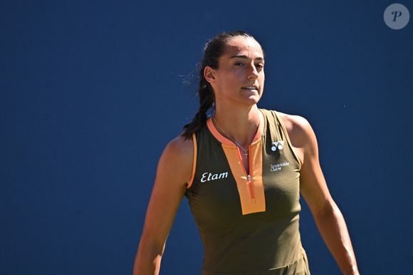 Caroline Garcia (FRA) lors de son premier tour à l'US Open 2025 au Billie Jean National Tennis Center à New York City, NY, USA, le 25 août 2025. Photo par Corinne Dubreuil/ABACAPRESS.COM