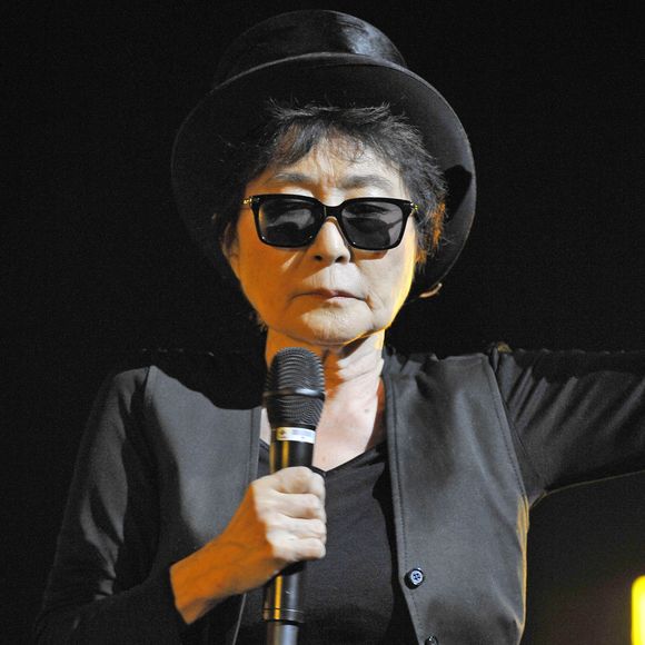 Yoko Ono en concert au "Royal Festival Hall" a Londres, le 14 juin 2013