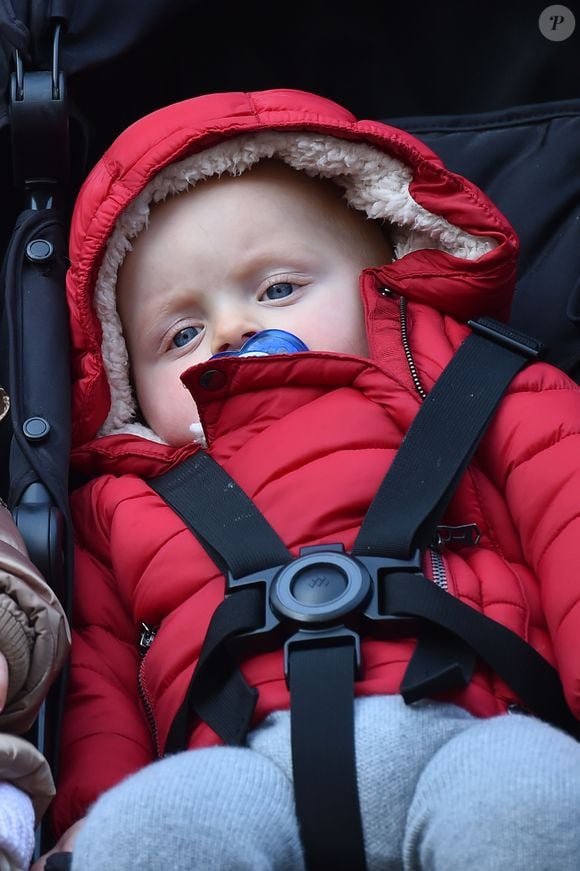 Le prince Jacques - Le prince Albert II de Monaco, sa femme la princesse Charlène de Monaco avec leurs jumeaux le prince Jacques et la princesse Gabriella participent à une "Marche pour le Climat" à Monaco, le 29 novembre 2015, à l'occasion du lancement de la conférence des Nations Unies de la COP21 organisée à Paris. Paris.
. © Bruno Bébert / Bestimage