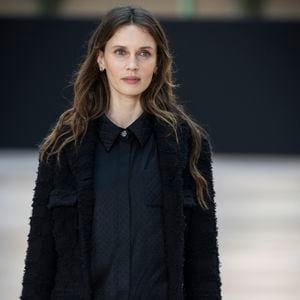 Marine Vacth au photocall du défilé Chanel Mode Féminine Prêt-À-Porter Automne/Hiver 2025-2026 lors de la Fashion Week de Paris (PFW) au Grand Palais, à Paris, France, le 11 mars 2025. © Olivier Borde/Bestimage