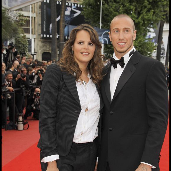 Voir son corps changé a été difficile pour Laure Manaudou

Laure Manaudou et Frédérick Bousquet - Montée des marches du film "La princesse de Montpensier" lors du 63e Festival de Cannes le 16 mai 2010. © Rachid Bellak/Bestimage