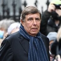 Jean-Pierre Foucault donne l'identité de cet homme des médias à qui il en veut