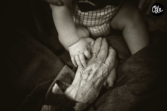 Leur vie a été marquée par de nombreux bouleversements, renforçant leur capacité d’adaptation.

Rod Long / Unsplash