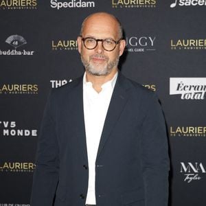 Maurice Barthélemy - Photocall de la 31ème cérémonie des Lauriers de l'audiovisuel au théâtre Marigny à Paris le 10 février 2026. © Coadic Guirec/Bestimage