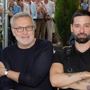 Exclusif - Laurent Ruquier et son compagnon Hugo Manos - Inauguration de la place Line Renaud a Rueil-Malmaison le 22 Juin 2024.
© Jlppa / Bestimage