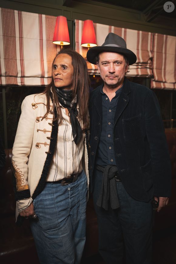 Vincent Perez et Karine Silla - Soirée de remise de la 19e édition du Prix de la Closerie des Lilas, le 6 mai 2025