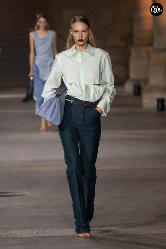 Défilé Victoria Beckham Collection Femme Prêt-à-Porter Printemps/Eté 2027 lors de la Fashion Week de Paris, le 2 octobre 2026. © Bestimage