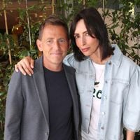 "On ne se voit pas en dehors" : Daniel Riolo parle de Cyril Hanouna et de son comportement avec sa femme Géraldine Maillet