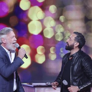 Exclusif - Jean-Michel Maire, Cyril Hanouna, sur le plateau de l’émission « TPMP » présentée par C.Hanouna et diffusée en direct sur C8, Paris, France, le 24 fevrier 2025. © Jack Tribeca / Bestimage