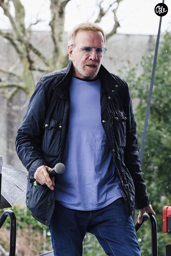 L'un des représentants de Christophe Lambert a ensuite assuré auprès de TMZ que l'acteur allait "parfaitement bien"

Christophe Lambert au salon Como Fun, à LarioFiere (Erba) le 15 mars 2025. 
Crédit : Backgrid UK/ Bestimage