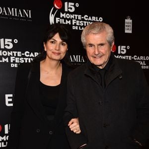 Valérie Perrin, la scénariste, et son compagnon Claude Lelouch, président du Jury du Festival, durant la projection en compétition du film français "Je vais mieux" réalisé par Jean Pierre Améris durant le 15ème Monte-Carlo Film Festival de la Comédie au Grimaldi Forum à Monaco le 1er mars 2018. © Bruno Bebert/Bestimage 