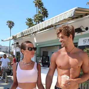 Hillary Danderosieren et son mari Giovanni sur Instagram.