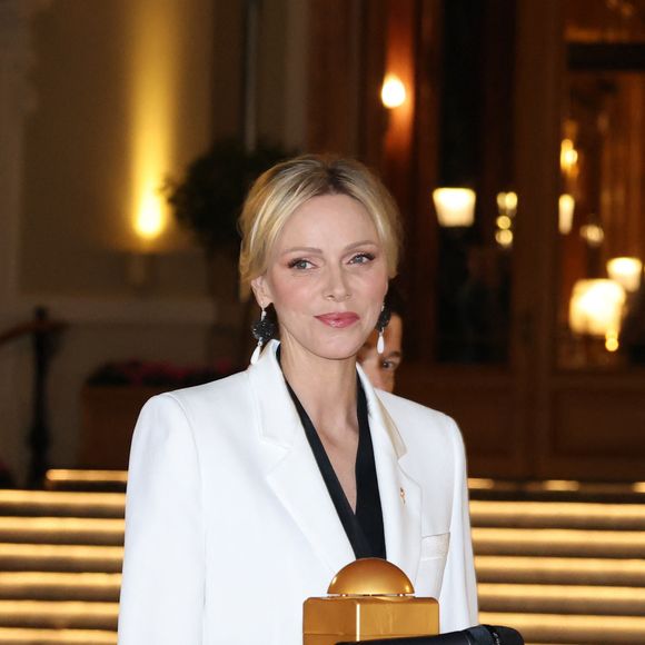 La princesse Charlène de Monaco lors de l'illumination en rose de la place du Casino de Monte-Carlo à l’occasion du mois de sensibilisation au cancer du sein avec l'association Pink Ribbon Monaco le 3 octobre 2026. © Claudia Albuquerque / Bestimage