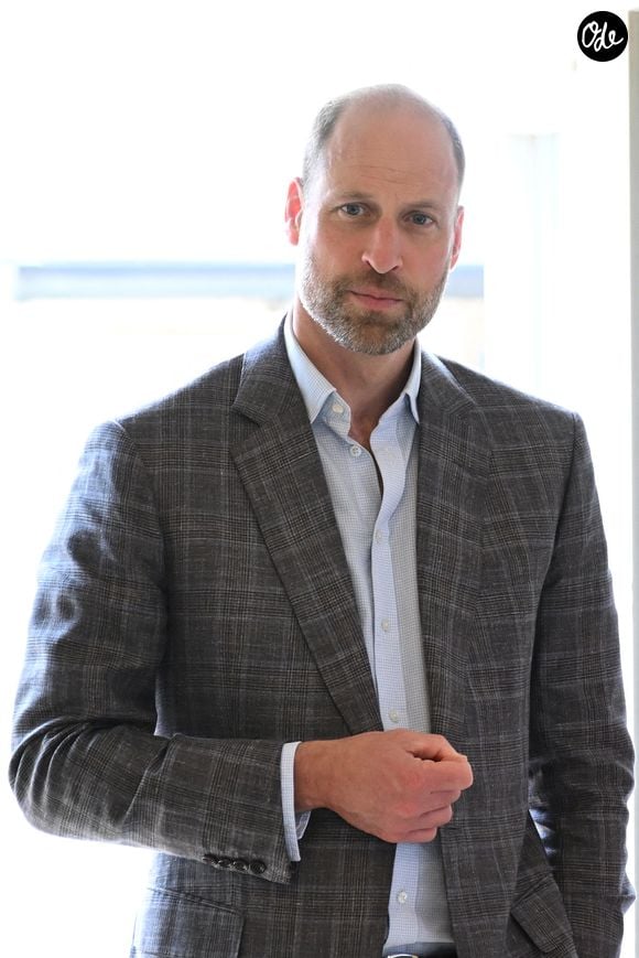 Le prince de Galles (le prince William) lors d'une visite au centre Apricot, à Dartington, près de Totnes, afin de découvrir comment cette structure est devenue une entreprise à la fois rentable et pionnière sur le plan environnemental, avec un chiffre d'affaires annuel de 1,3 million de livres sterling, tout en atteignant la neutralité carbone et en augmentant la biodiversité du site de 400 %. Photo prise le jeudi 18 juin 2026. © Hugh Hastings/PA Photo/Bestimage.