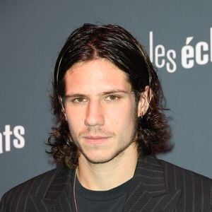 Abraham Wapler - Photocall de la remise des prix lors du Festival Séries Mania "Les Éclats" à la Gaîté Lyrique à Paris le 12 decembre 2023. Cette soirée de remise de prix met en lumière les talents les plus prometteurs de l’année dans quatre catégories : Révélation Scénario, Révélation Réalisation, Révélation Actrice, Révélation Acteur. © Coadic Guirec / Bestimage