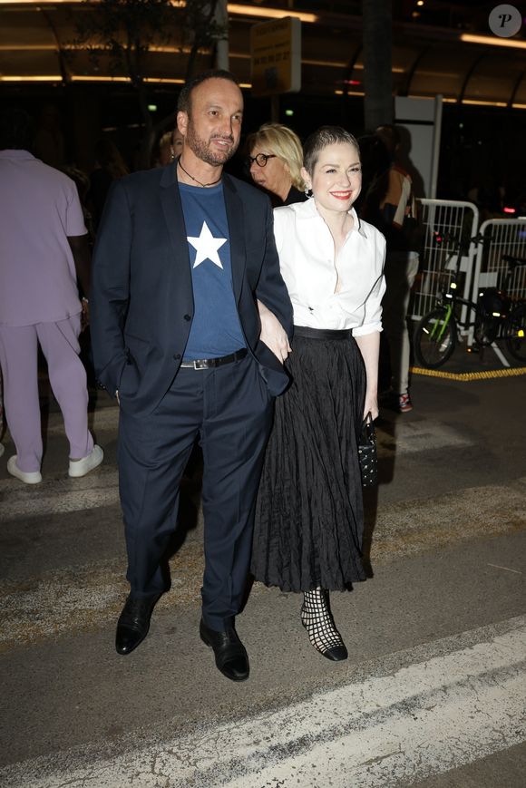 Elle espérait en avoir fini mais...
Emilie Dequenne et Michel Ferracci au Festival de Cannes en 2024
©Backgrid USA / Bestimage