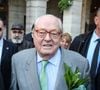 Pour comprendre comment Jean-Marie Le Pen a bâti un tel empire financier, mettant à l'abri plusieurs générations, il faut remonter à il y a presque cinquante ans en arrière, en 1976.
Jean-Marie Le Pen.