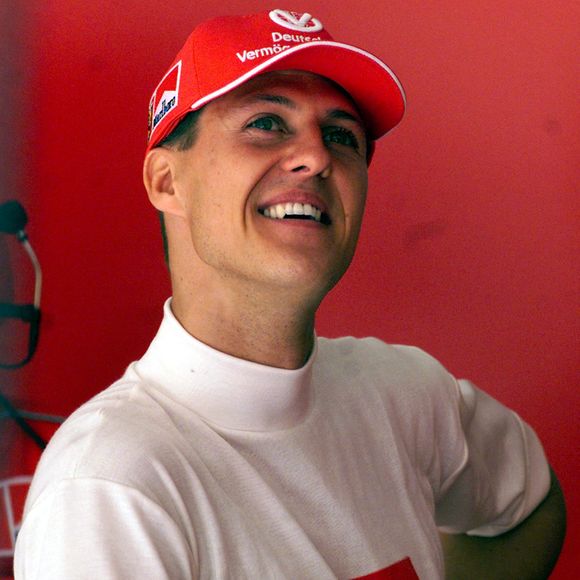 Le pilote allemand de l'équipe Ferrari, Michael Schumacher, en boîte lors des séances d'entraînement officielles du Grand Prix d'Espagne de Formule 1 qui s'est déroulé au Circuit de Catalogne à Montmelo, Barcelone, Espagne, le 5 mai 2000. Photo par Albert Olive/EFE/ABACAPRESS.COM