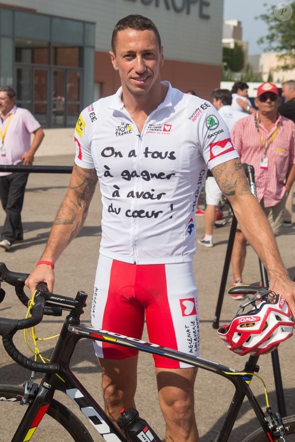 Exclusif - Frédérick Bousquet - Préparatifs avant départ dans le cadre de l'étape du coeur 2017 au profit de l'association "Mécénat Chirurgie Cardiaque" au stade Orange Vélodrome à Marseille, le 22 juillet 2017. © CVS/Bestimage