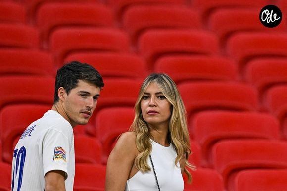 La réception avait notamment réuni Nagui, Mélanie Page et Marcel Desailly, parrain de Dylan. 

Dylan DESCHAMPS, fils de Didier DESCHAMPS, sélectionneur de l'équipe de France, et de sa compagne Mathilde, dans les tribunes après la Coupe du monde de la FIFA Qatar 2022, match de demi-finale opposant la France au Maroc au stade Al Bayt, le 14 décembre 2022 à Al Khor, au Qatar. (Photo de Baptiste Fernandez/Icon Sport/ABACAPRESS.COM)