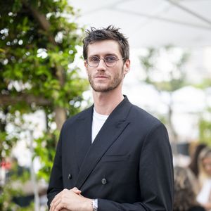 Il s'était révélé au grand public dans le fils culte Les Choristes alors qu'il n'était encore qu'un enfant en 2004

⁠⁠Exclusif - Jean-Baptiste Maunier - Soirée en collaboration avec la marque de Rhum de JoeyStarr « Carnival » au restaurant Neptune à Monaco lors du 64ème Festival de Télévision de Monte Carlo le 14 juin 2025.
© Pierre Perusseau / Osuna / Bestimage