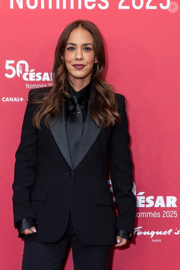 Même si elle a reconnu auprès de "Paris Match" :  "Je ne remercierai jamais assez Artus pour cette chance qu’il m’a donné. Ce film a définitivement changé ma vie".

Alice Belaidi - Photocall du dîner des nommés 2025 pour la cérémonie des Cesar au Fouquet's à Paris le 10 février 2025 © Olivier Borde /Bestimage