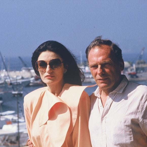 Anouk Aimée et Jean-Louis Trintignant présentent un homme et une femmeà Cannes en 1986  ANGELI-RINDOFF / BESTIMAGE