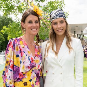 Sophie Thalmann et Camille Cerf assistent au Prix de Diane à l'hippodrome de Chantilly, au nord de Paris, France, le 20 juin 2021. Photo by Laurent Zabulon/ABACAPRESS.COM