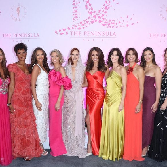 Une Miss France vit un moment difficile et a souhaité partager sa douleur

Chloé Mortaud, Marine Lorphelin, Nathalie Marquay, Corinne Coman, Indira Ampiot, Sylvie Tellier, Maeva Coucke, Diane Leyre, Mareva Galanter, Melody Vilbert, Camille Cerf, Sophie Thalmann, Clémence Botino et Amandine Petit assistent au dîner Peninsula in Pink by Octobre Rose au profit des Bonnes Fees. Photo by Jerome Dominé/ABACAPRESS.COM