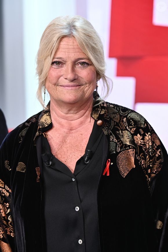 Exclusif - Marina Carrere d'Encausse - Enregistrement de l'émission Vivement dimanche au studio Gabriel, presentée par Michel Drucker . Diffusion sur France 3 le 24/02/24 . © Guillaume Gaffiot / Bestimage