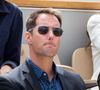 Devenu pilote d’hélicoptère et bientôt pilote d’essai, il cultive un mode de vie à la fois strict et curieux, loin du luxe.

Thomas Pesquet - People dans les tribunes lors des Internationaux de France de Tennis de Roland Garros 2022 à Paris le 29 mai 2022.