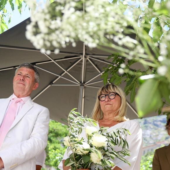 Mariage civil de Christine Bravo et Stéphane Bachot devant la mairie de Occhiatana en Corse le 11 Juin 2022.

© Dominique Jacovides / Bestimage