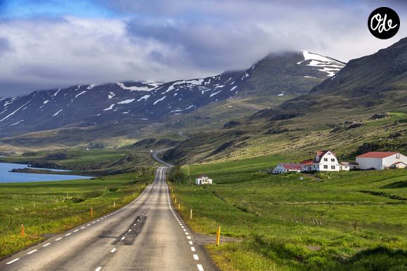 Le 20 juin 2024, Parc national de Kejimkujik, Nouvelle-Écosse, Canada : Route vers le Hverfell (également appelé Hverfjall) cône de téphra ou volcan annulaire de tuf avec le lac MÃ½vatn en arrière-plan. Islande (Crédit photo : © Sergi Reboredo/ZUMA Press Wire)