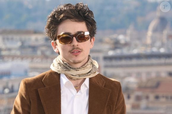Timothée Chalamet au photocall du film "Un parfait inconnu" à l'Hotel De La Ville à Rome, Italie, le 17 janvier 2025.  © Backgrid UK/Bestimage