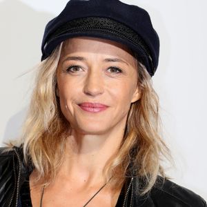 Hélène de Fougerolles à la première de "Souviens Toi" lors de la cérémonie d'ouverture de la 19ème édition du Festival de la Fiction TV de la Rochelle, le 13 septembre 2017.
© Patrick Bernard/Bestimage