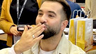 Après avoir déménagé et changé de région, Kendji Girac profite d'un joli moment avec son fils : Darel a les cheveux clairs