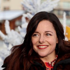 Laure Calamy au photocall du film "C'est quoi l'amour" dans le cadre du 29ème Festival International du Film de Comédie de l'Alpe d'Huez le 20 Janvier 2026.

© Dominique Jacovides/Bestimage