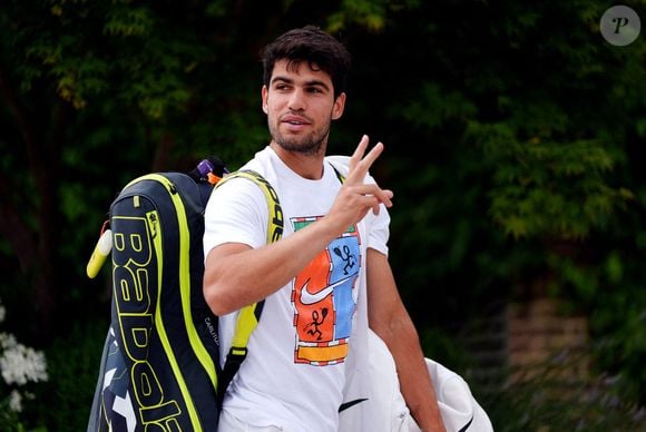 Carlos Alcaraz au All England Lawn Tennis and Croquet Club, avant les championnats de Wimbledon, qui débutent le 30 juin. Date de la photo : mercredi 25 juin 2025. ... Wimbledon 2025 - Avant-premières - Mercredi 25 juin ... 25-06-2025 ... Paris ... UK ... Le crédit photo doit être lu comme suit : Ben Whitley/PA Wire.