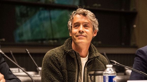 Yann Barthès : Son émission Quotidien connaît une popularité mondiale soudaine, le phénomène expliqué