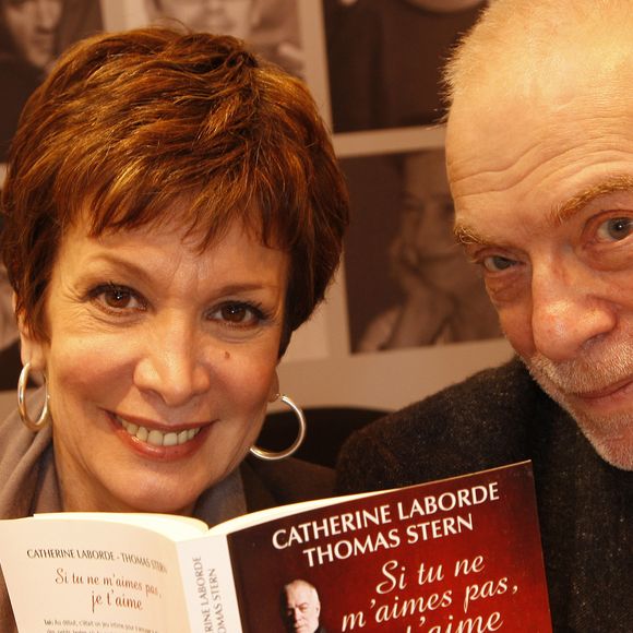 Un ouvrage publié en octobre 2021, qui témoigne de la volonté du couple de renouer avec le dialogue amoureux, et ce en dépit de la maladie. 
Catherine Laborde, Thomas Stern 2010 - Archive Portrait
