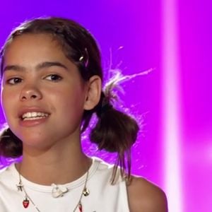 Lila Debbouze a participé à la demi-finale de "The Voice Kids" diffusée sur TF1 le samedi 26 septembre 2026. La fille de Jamel Debbouze et Mélissa Theuriau a été éliminée.