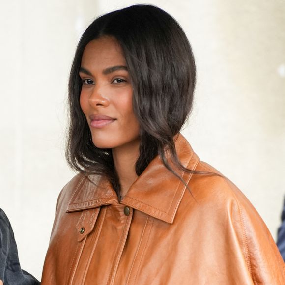 Tina Kunakey - Les célébrités arrivent au défilé Chloé Collection Femme Prêt-à-Porter Printemps/Eté 2025 lors de la Fashion Week de Paris (PFW), le 26 septembre 2024. 
© Lucia Sabatelli / Bestimage