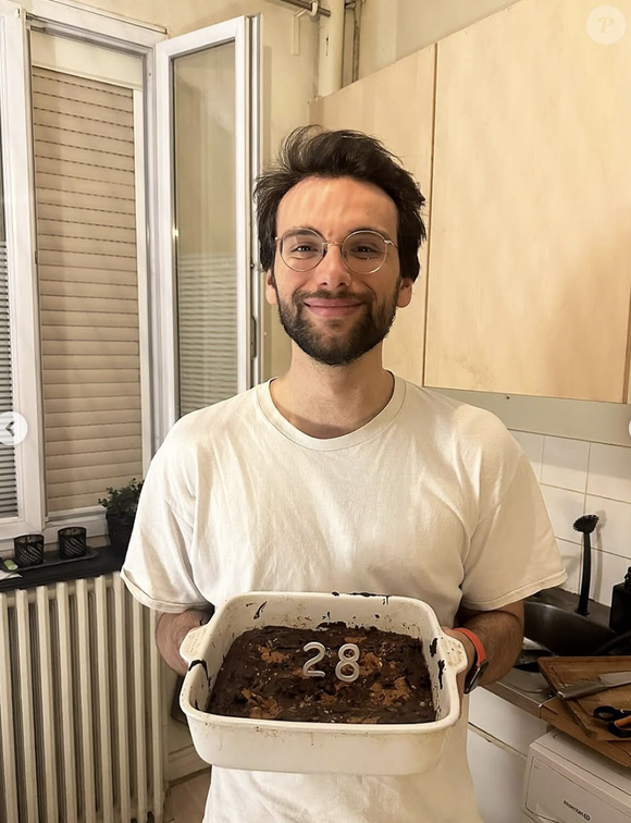 Jules Darmon, le fils de Gérard Darmon et Mathilda May, sur Instagram