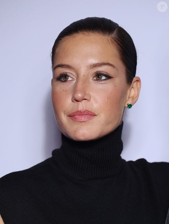 Adèle Exarchopoulos - People au photocall de la soirée "GQ Men of the Year awards 2024" à l'hôtel Plaza à Paris. Le 20 novembre 2024
© Denis Guignebourg / Bestimage