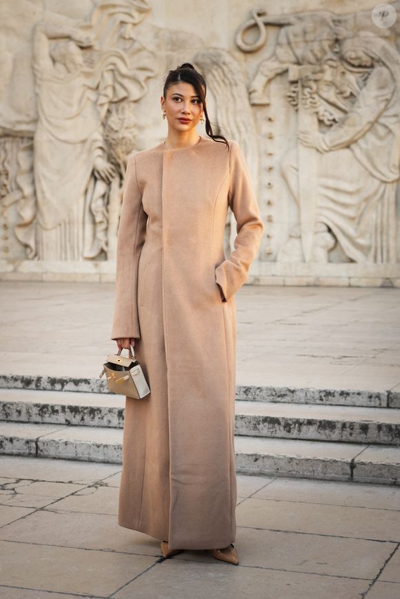 Abla Sofy au défilé Elie Saab Womenswear Fall/Winter 2025-2026 au Palais De Tokyo le 8 mars 2025 à Paris, France© Lucia Sabatelli / Bestimage