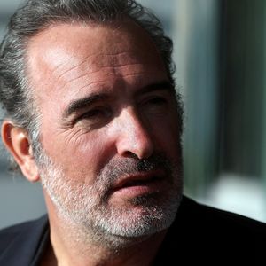 Exclusif - Jean Dujardin et le réalisateur Jean-Albert Lièvre font la promotion du documentaire "Les Gardiennes de la Planète" au Yacht Club de Monaco, le 9 février 2023.   © Jean-François Ottonello / Nice Matin / Bestimage