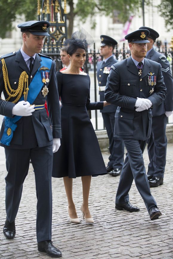 Le prince William, duc de Cambridge, Meghan Markle, duchesse de Sussex et le prince Harry, duc de Sussex - La famille royale d'Angleterre à l'abbaye de Westminster pour le centenaire de la RAF à Londres. Le 10 juillet 2018. AGENCE / BESTIMAGE