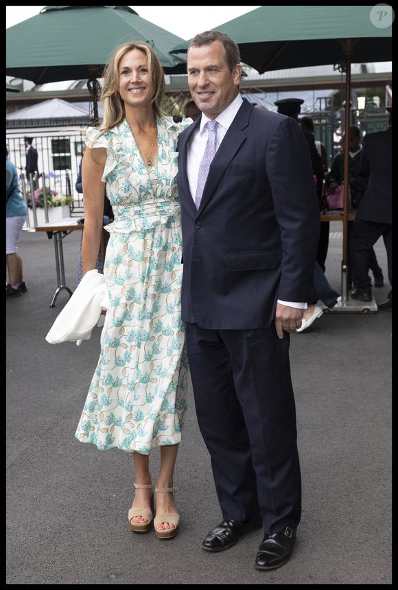 Il va épouser Harriet Sperling, une infirmière qu'il a officiellement présentée en mai 2024.

Peter Phillips et sa petite amie Harriet Sperling arrivent le dixième jour des championnats de tennis de Wimbledon à Londres, Royaume-Uni, le 10 juillet 2024.  Photo by Stephen Lock / i-Images/ABACAPRESS.COM