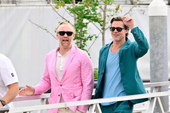 Brad Pitt à l'aéroport de Venise lors de la 79ème édition du festival international du film de Venise, la Mostra le 9 septembre 2022 

Backgrid UK/ Bestimage